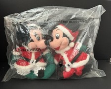 Disney Store Mini Bean Bag Santa Mickey  Minnie 2 8  New Unopened Pkg 210