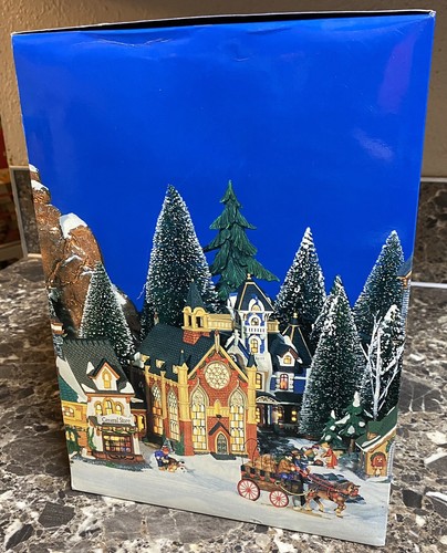 O'Well 2000 Heartland Valley Village Deluxe Porcelain Church Open Box New - Picture 9 of 12