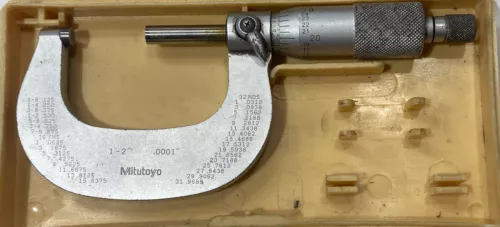 Mitutoyo 1-2" .0001" Outside Micrometer - 202-108 - with Case - Free Shipping