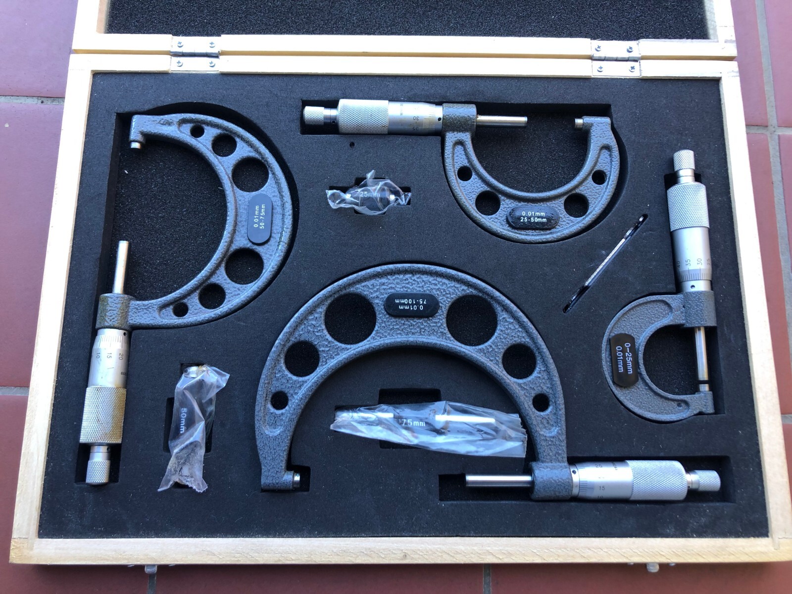 4Pcs Outside Micrometer (0-25-50-75-100mm) Set | eBay