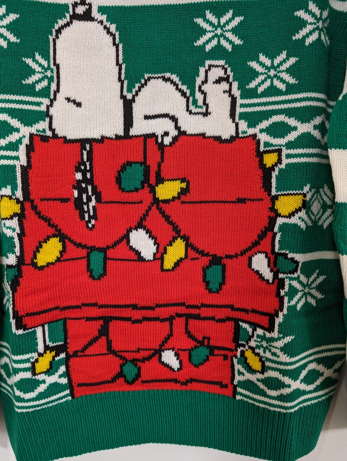 Peanuts Snoopy Christmas Jumper Novelty Ugly Xmas Jumper Sweater Green