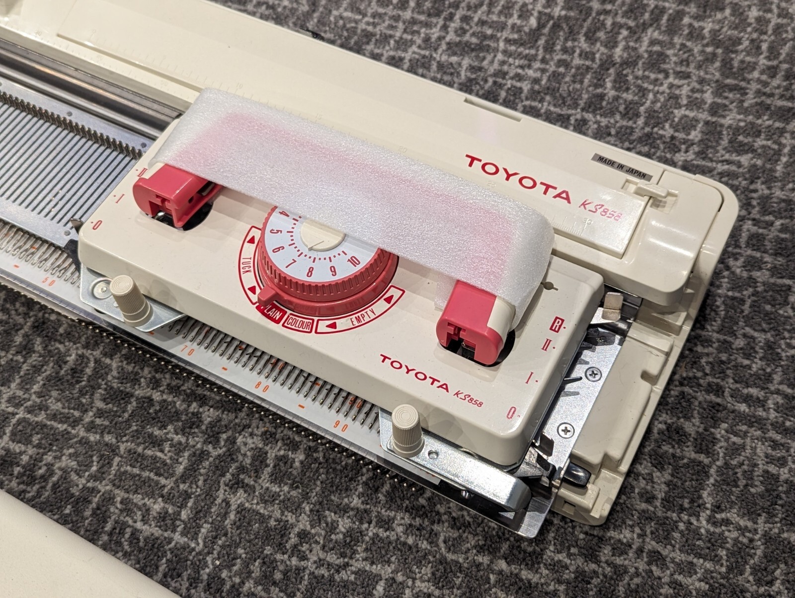 Machine À Tricoter Toyota Ks 901 À VENDRE! - FR