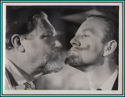 JAMES ROBERTSON JUSTICE & LESLIE PHILIPS in ''Father Came Too!'' - Orig Photo 1964