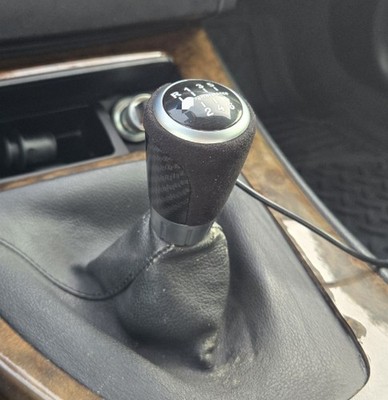 New Performance Alcantara Shift Knob for BMW E90 E82 E92 E46 E60 1 3 5 M Series