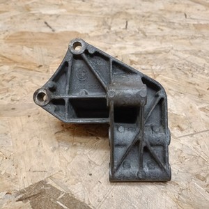 Bmw E30 320 325i Servolenkung Servopumpe Halter Lichtmaschine 1716025 6 Zylinder