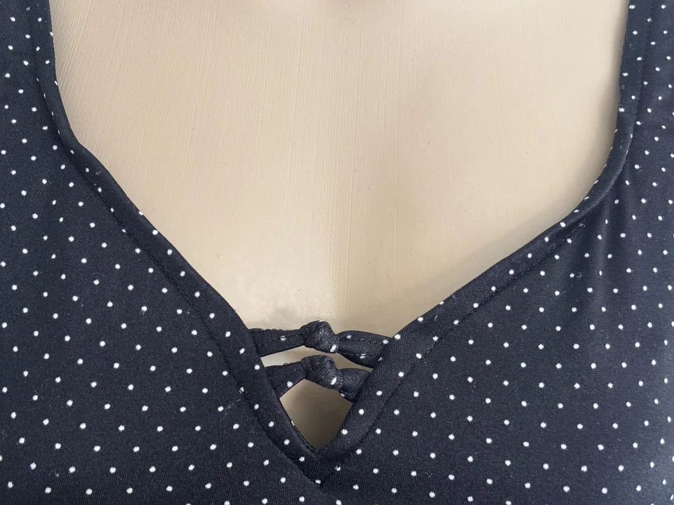 Christina Traje de Baño 12L 12 Largo Vestido de Baño Una Pieza Falda Azul Polkadot Canadá Foto 3 de 4