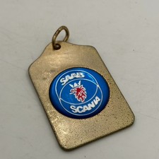 Saab Badge Keychain Metal Emblem Sonett 900 340 Gripen Scania 9-3 9-5 Gift Saab Badge Keychain Metal Emblem Sonett 900 340 Gripen Scania 9-3 9-5 Gift