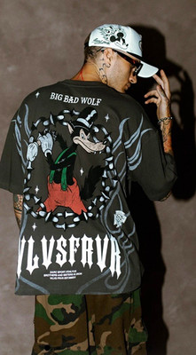 DARCSport Big Bad Wolf WLVSFRVR Gray Graphic Crew Neck Short Sleeve Tee XL