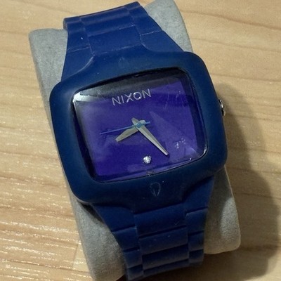 Nixon The Rubber Player 
