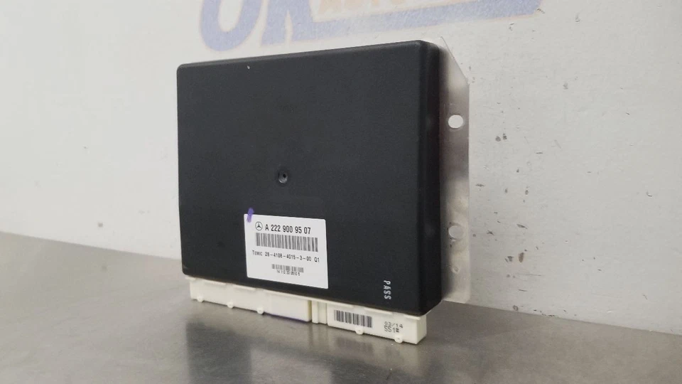 15 MERCEDES BENZ S63 AMG W222 SUSPENSION CONTROL MODULE 2229009507 - Image 3 of 4