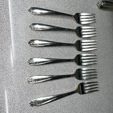 Wm. Rogers Mfg. Co. Tupperware Rose Salad Forks  lot of 6 Forks