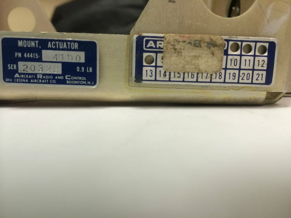 Servo montaje ARC 444415-4100 Foto 3 de 3