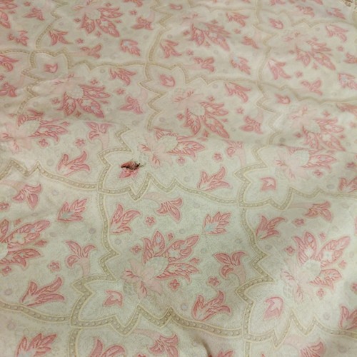 Ralph Lauren Langham Red & Gold Fabric Huge Piece 3 yds with a flaw new Two avlb - Picture 8 of 8