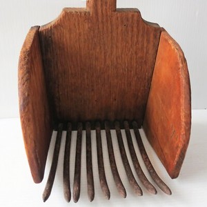 Antique Wood Long Handle CRANBERRY BOG RAKE