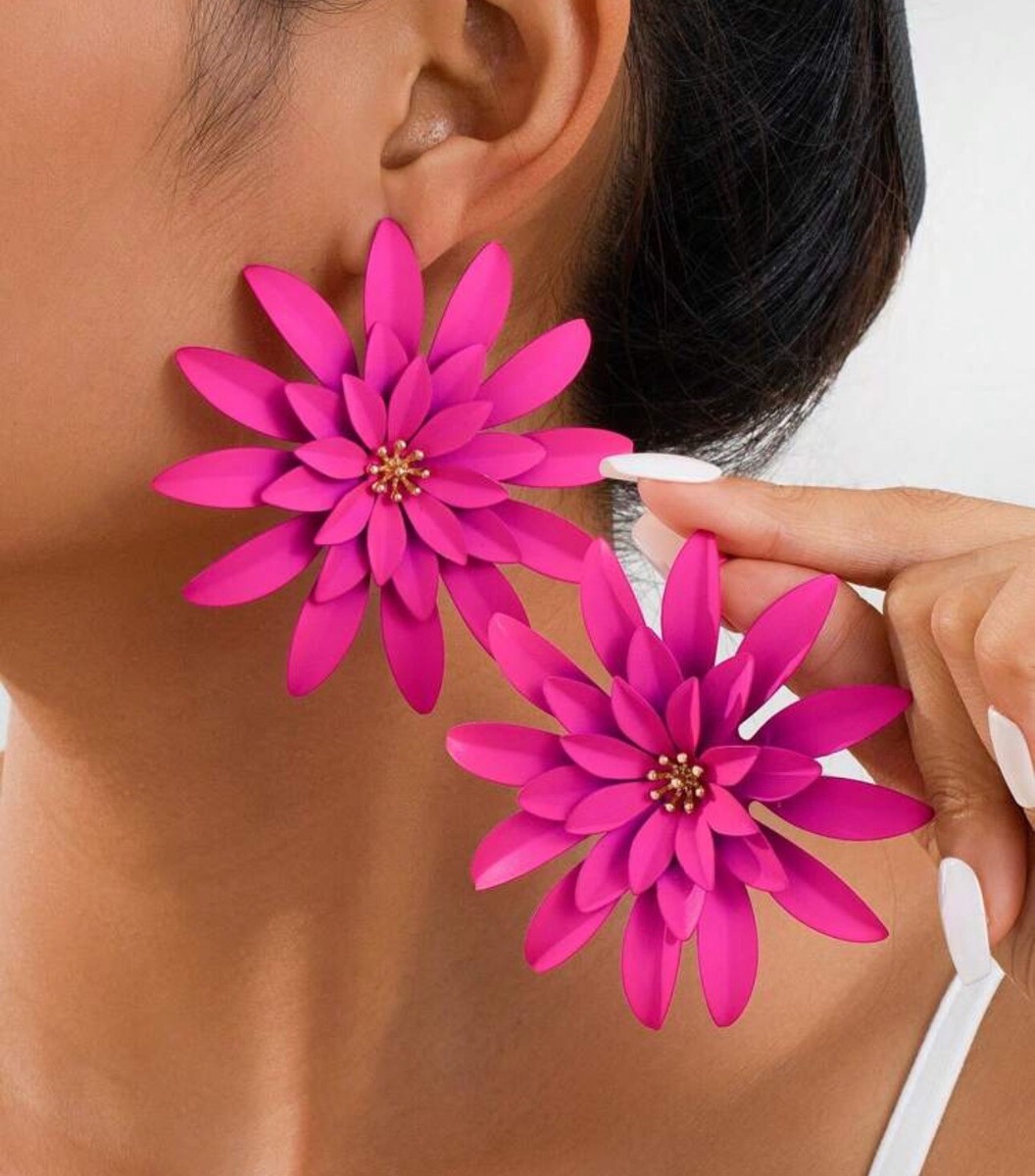 daisy_daisy⭐︎即購入可⭐︎様 Pink Daisy Flower Metal Earrings Zara Statement Jumbo Garden
