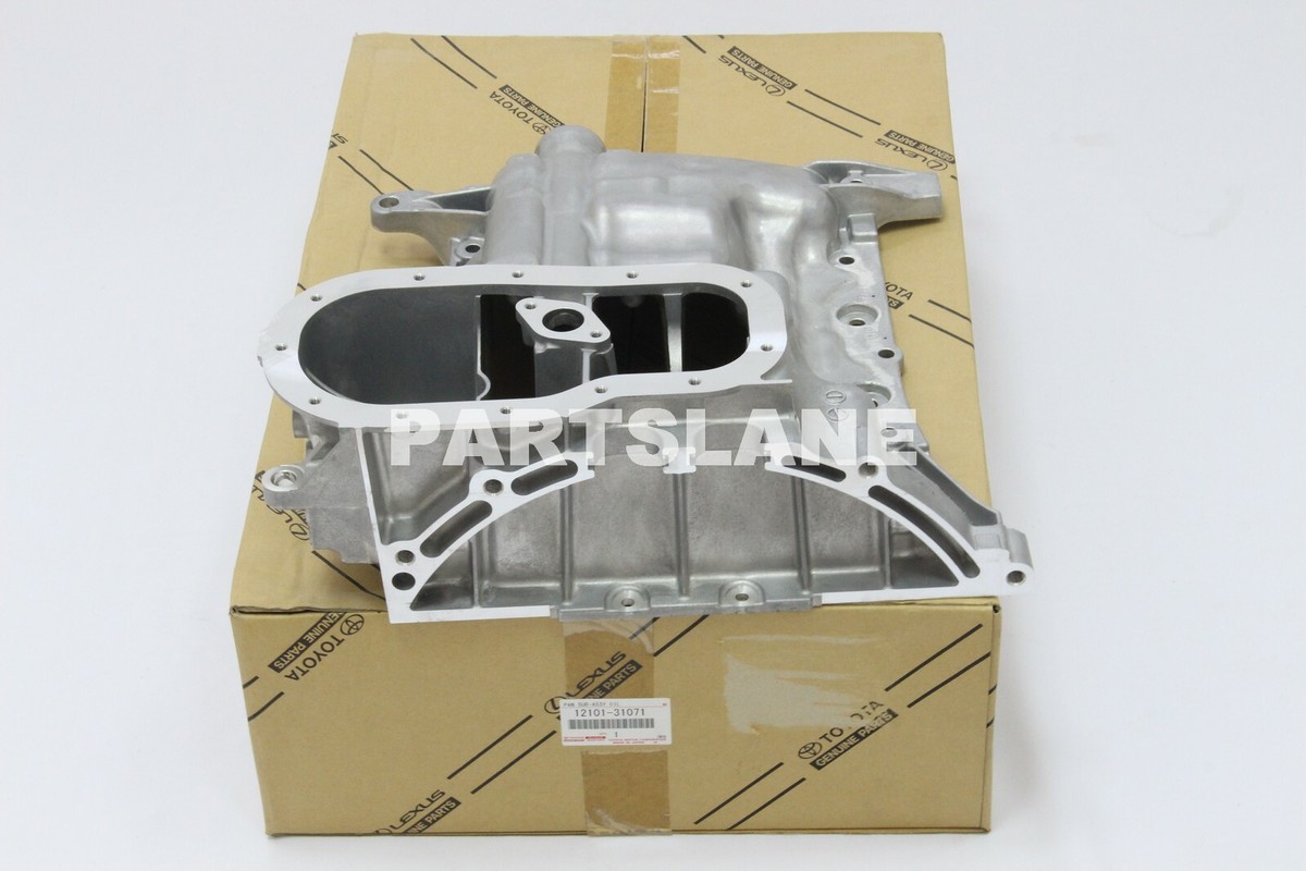 Toyota FJ Cruiser 4Runner Tacoma Tundra OEM Upper Engine Oil