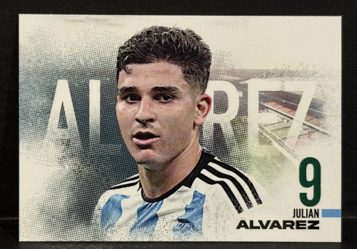 2024 Futera FX World Football Argentina Julian Alvarez