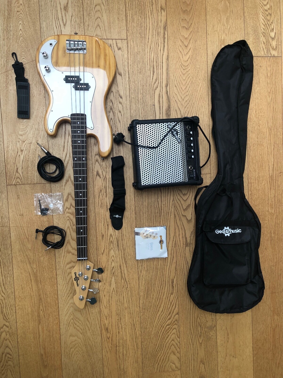Gear4Music Bass Guitar Set with 15W Amplifier, Virtually Unused eBay