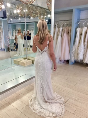 blue by enzoani kamryn