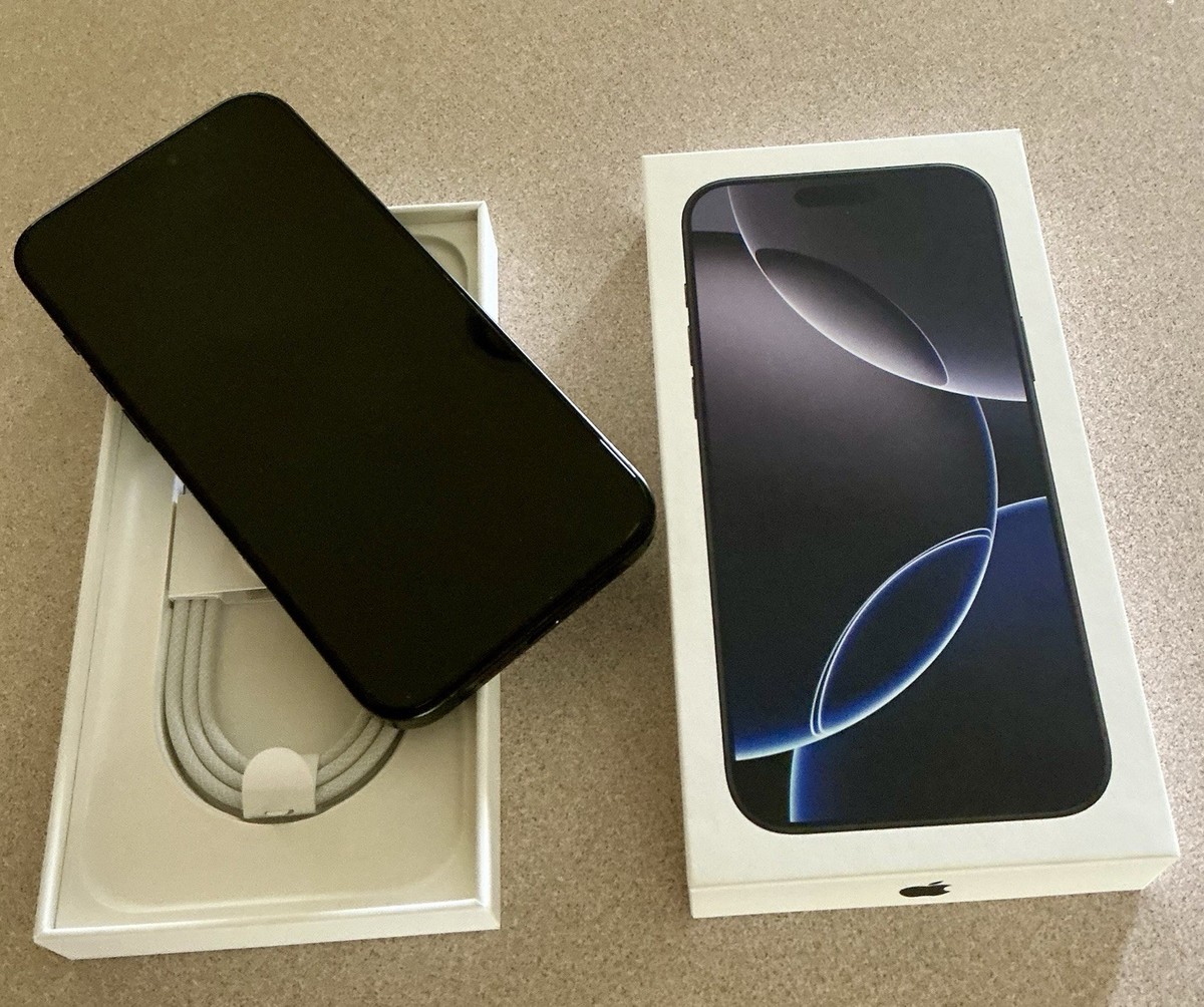 スマートフォン本体 iPhone 16 Pro Max, Black Titanium, 1TB Amazon.com: Apple iPhone 16 Pro Max, US Version, 1TB, Black