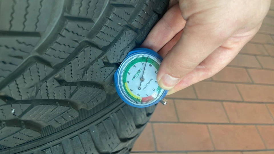 Audi Q3 F3 Alu- Winterräder Satz mit 215/65R17 99H Falken Winter SUV auch Tiguan - Bild 4 von 4