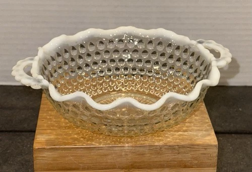 Vintage Anchor Hocking Moonstone Opalescent Bowl W Handles