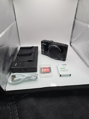 Nikon Coolpix S8100 Kompakt Digitalkamera