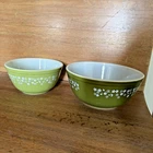 Pyrex Bowls-Spring Blossom Crazy Daisy 402 & 403 set