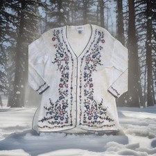 Vintage 80  s Chunky Knit Floral Embroidered Sweater Women  s S Cottagecore Granny