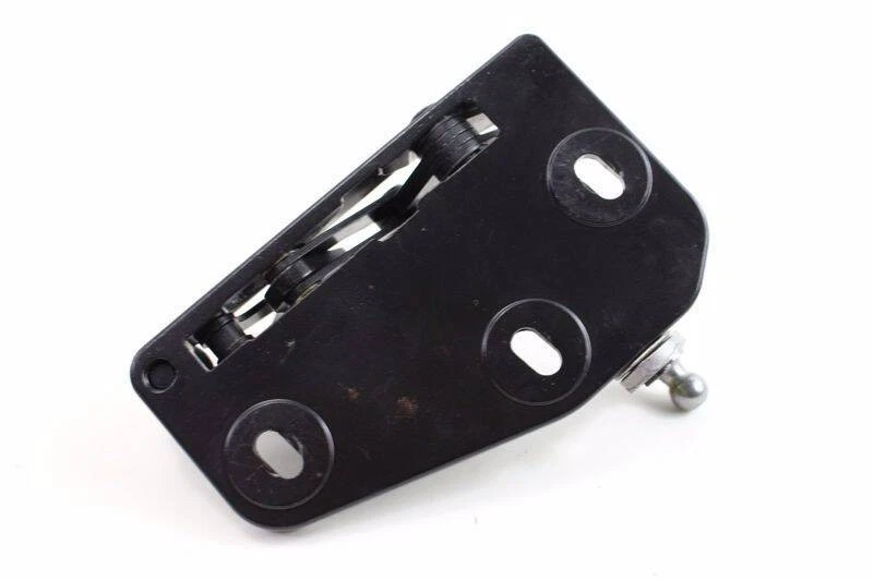 AUDI A4 QUATTRO 2003-2005 - derecho convertible pestillo superior superior / bloqueo 8H0871386 Foto 2 de 4