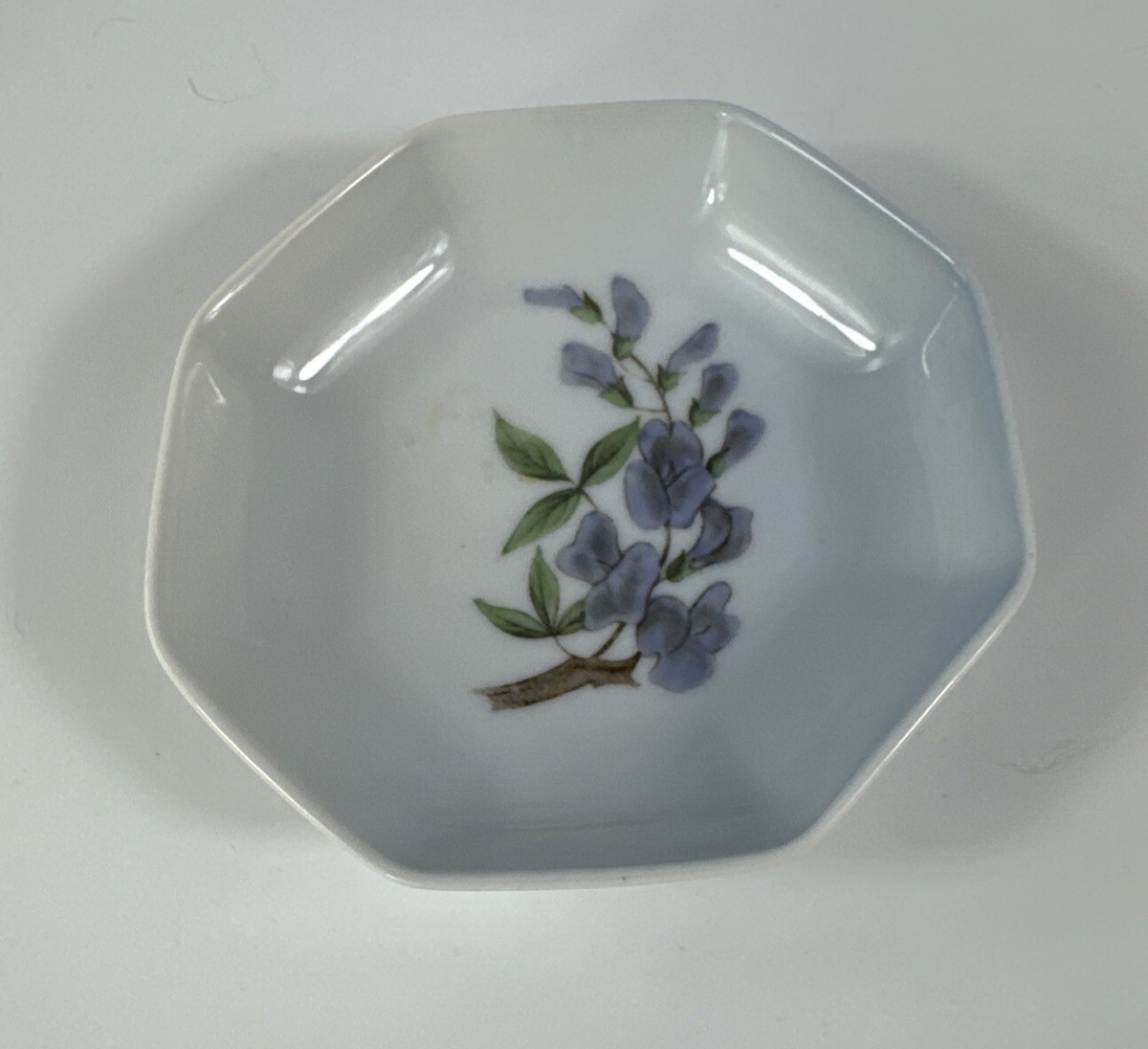 Bing & Grondahl Denmark Octagonal Trinket Dish Wisteria 72/397 | eBay