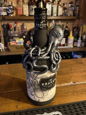 Kraken Flasche Rum 70cl (leer) Design Vatertag Handarbeit Geschenk. - Silber