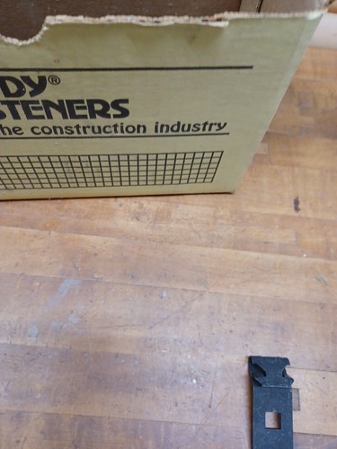 CADDY AF14 179860 Z" PURLIN CLIPS - Picture 5 of 5