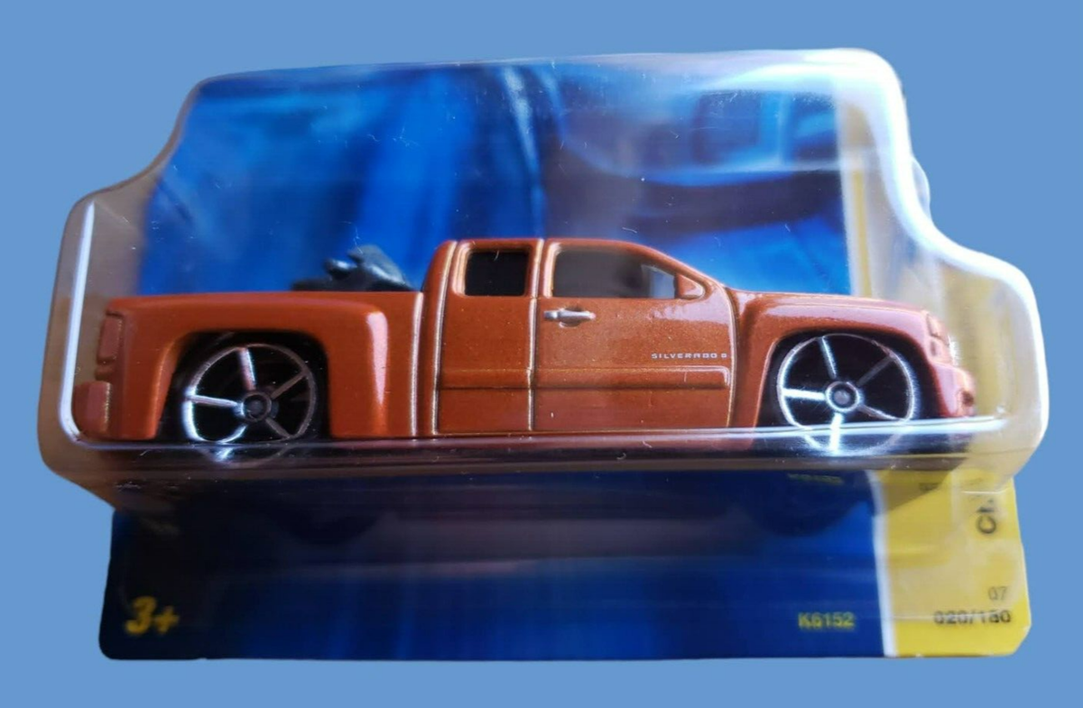ホットウィール シェビー シルバラード 2007 FIRST EDITIONS Hot Wheels Chevy Silverado 2007 FIRST EDITIONS #20/36 ORANGE