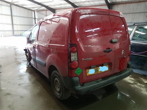 Citroen Berlingo Van B9 2018 1,6 diésel manual rojo freno DV6FD BHB 98BHP - Imagen 4 de 8