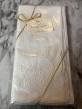 22” C&F Square Embroidered Dinner Napkins Set of 4 100%Cotton New