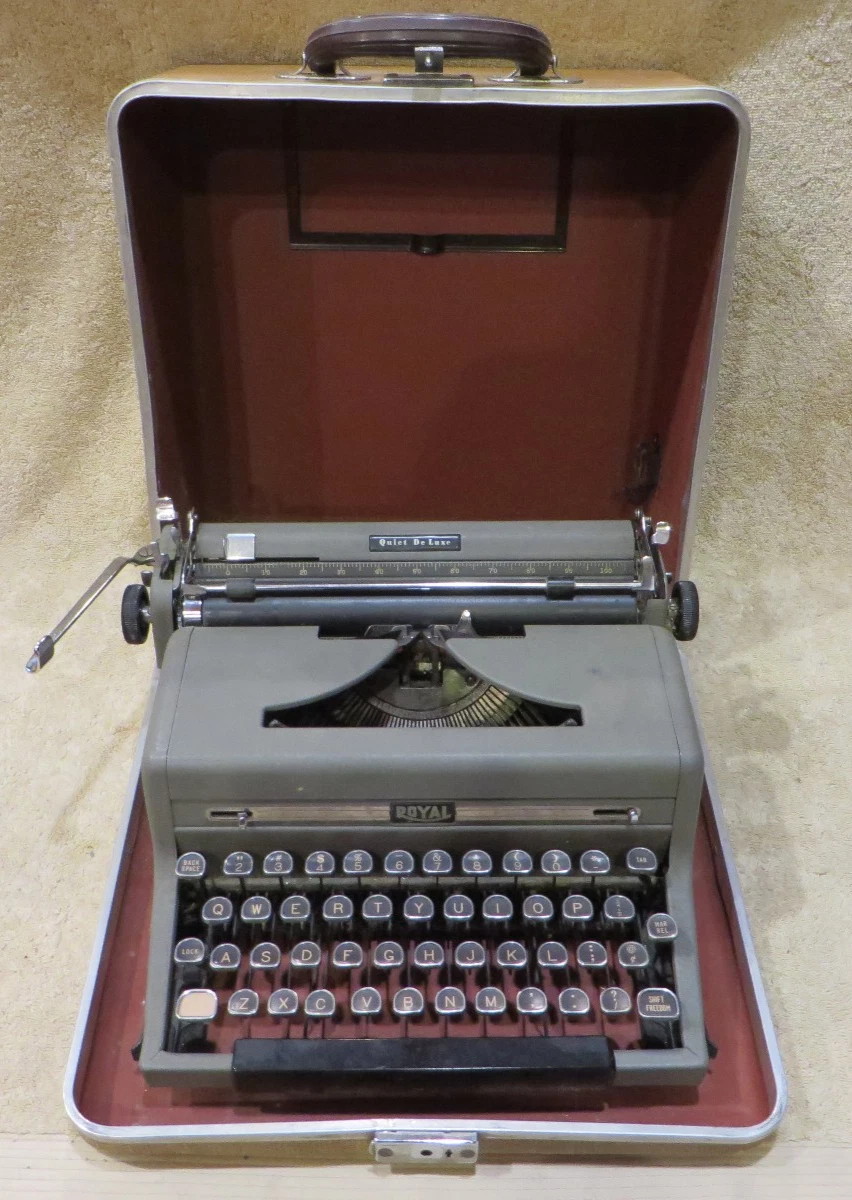 1940s Royal Typewriter for sale | eBay