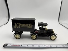 ERTL 1918 Ford Model T Runabout Bank JCPenney Co. Mint Condition w/ Key