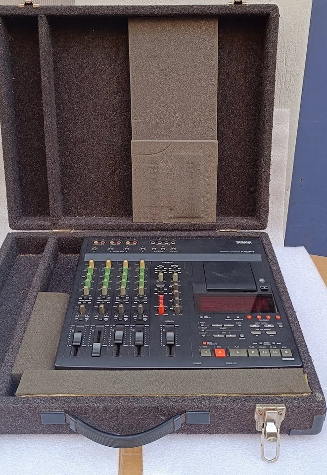 YAMAHA MD4 multitrack MD recorder REGISTRATORE MD A 4 TRACCE usato, funzionante - Immagine 3 di 4