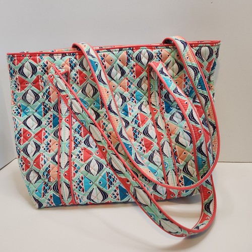 Vera Bradley "Go Fish" Tote Coral And Blue Color - Picture 3 of 7