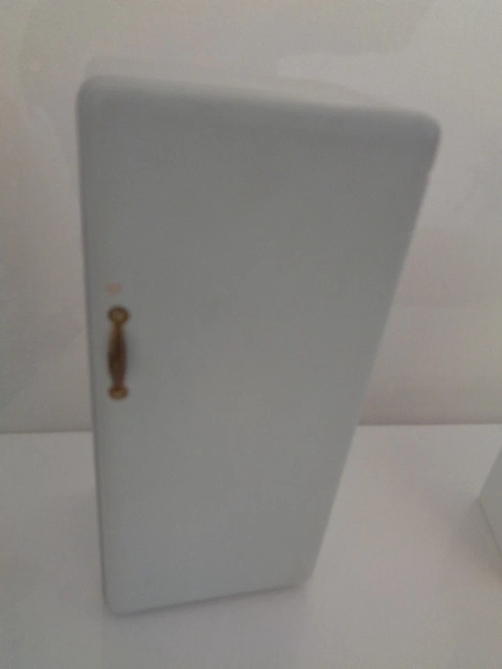 elc & other wooden dolls house furniture & accessories pots & pans - Image 4 of 4