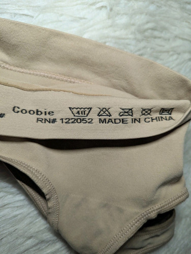 COOBIE Women's Large Wire Free Seamless COMFORT Beige Bra PULLOVER Stretch NWT - Picture 4 of 7
