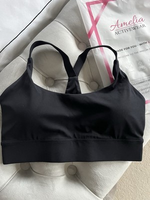 amelia active wear