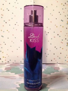 Details About Bath And Body Works Dark Kiss Fine Fragrance Mist Full Size 8 Oz Splash Spray