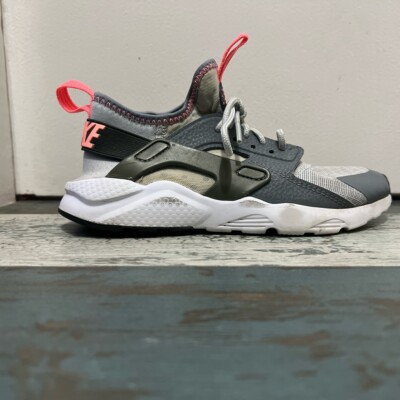 Nike Air Huarache Run Ultra Gr. 13,5 Kinder