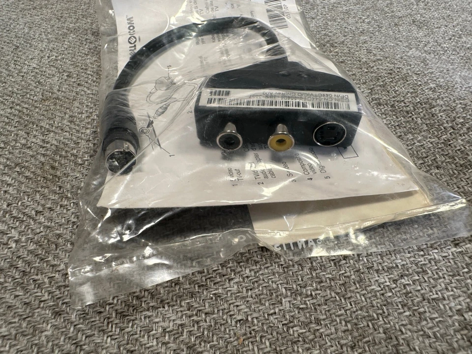 NEW! SEALED! Dell DS/N CN-044CTV-47110-351-0124 S-VIDEO TO RCA Adapter Cable - Image 3 of 4