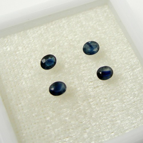 0.72 carat Oval 3.8x3 mm Qty 4, Natural Parti blue Australian Sapphire Gemstone - Picture 3 of 12