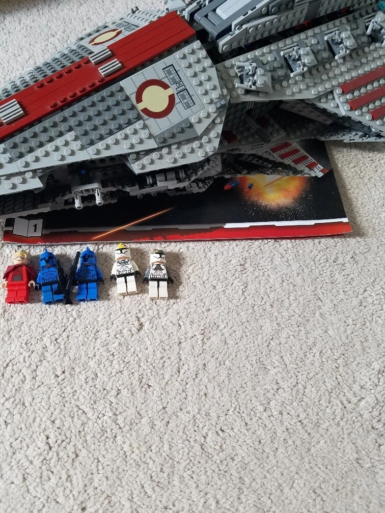 LEGO Star Wars The Clone Wars Venator-Class Republic Attack Cruiser Set 8039 | eBay