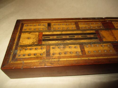 Antique traveling cribbage board with original finish - Picture 2 of 5