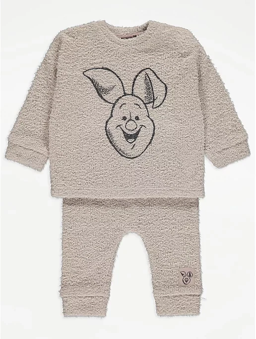 Winnie the pooh hotsell baby outfit set